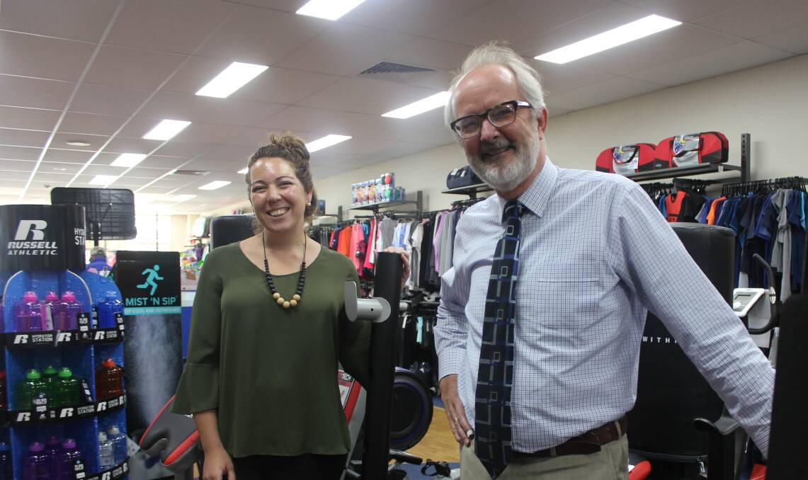CIT business and market engagement officer Catherina Pappas and Goulburn Chamber of Commerce president Mark Bradbury.