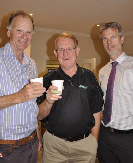 HOSPITALITY: Bungonia Progress Association president Bill Dobbie, Mayor Bob Kirk and utilities director, Grant Moller chatted over supper after the meeting.
