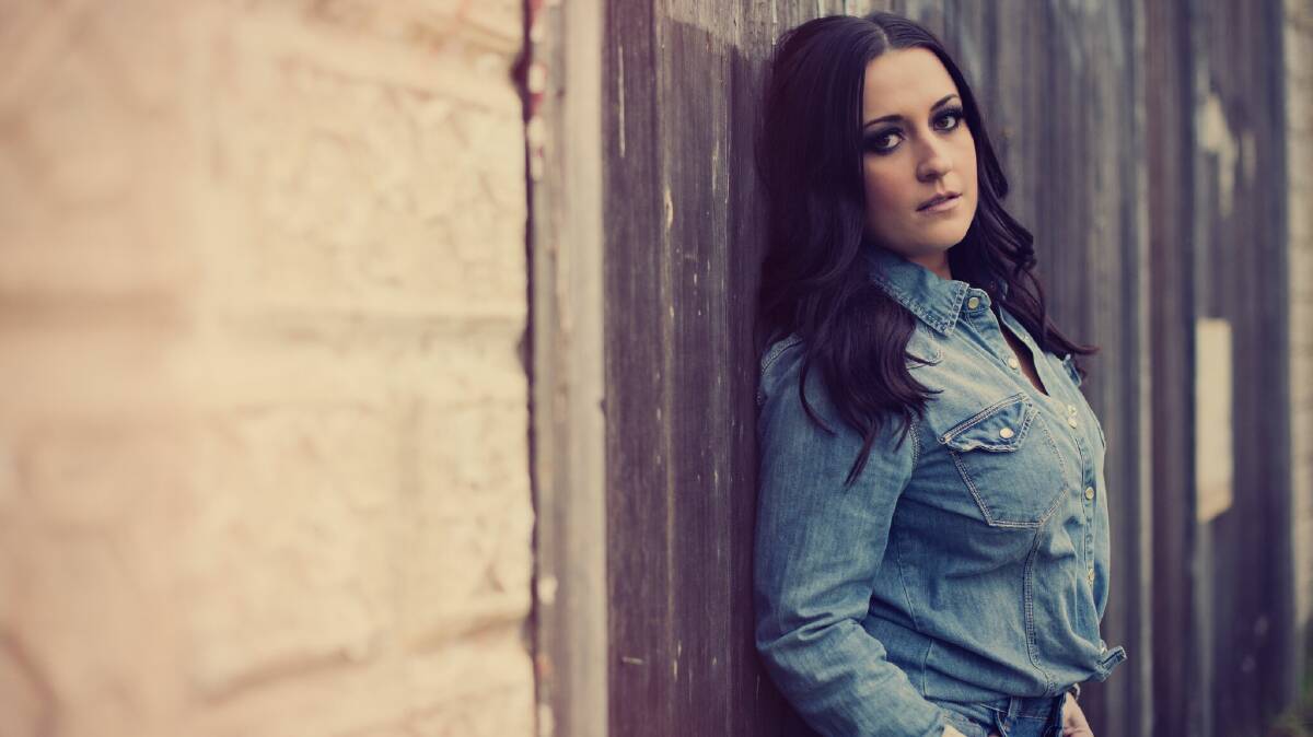 STAR: Rising country star Kirsty Lee Akers is appearing at the Goulburn Workers Club on Friday, June 23. Photo supplied. 