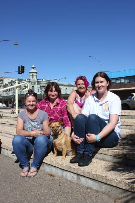 PATHWAYS: Event organisers (left) Bec Smith and Sian Mason from Flourish Australia, Rachel Sheather, Foster Canty (One Door Mental Health) and Skye the dog. 