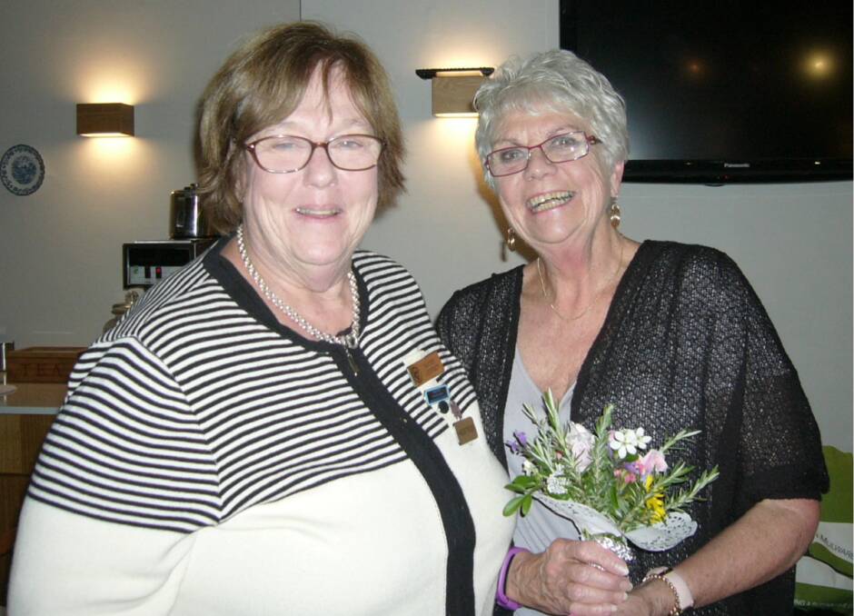 Kathy Jeffrey thanks Goulburn Legacy president Jean Lloyd. Photo: supplied