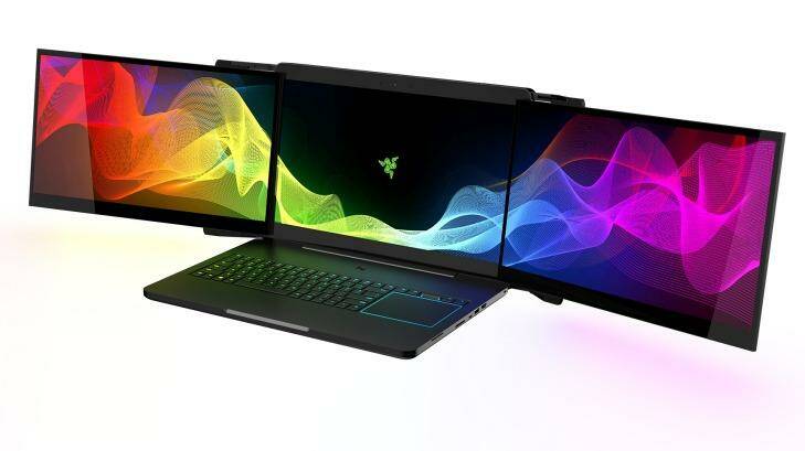Razer's prototype can automatically switch from a single-screen setup to three screens.