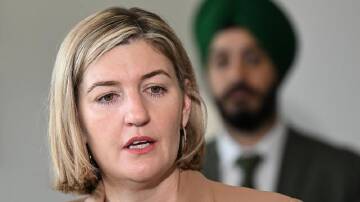Health Minister Shannon Fentiman has revealed another jump in DNA samples that may need re-testing. (Darren England/AAP PHOTOS)