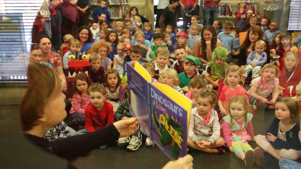 BRAIDWOOD: Storytimes raluen resident and Australian Children's Laureate Jackie French reads to young ones at the Braidwood Library