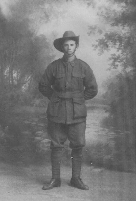Robert Henry Grubb joined the AIF in 1915 and was killed in France on August 31, 1916.