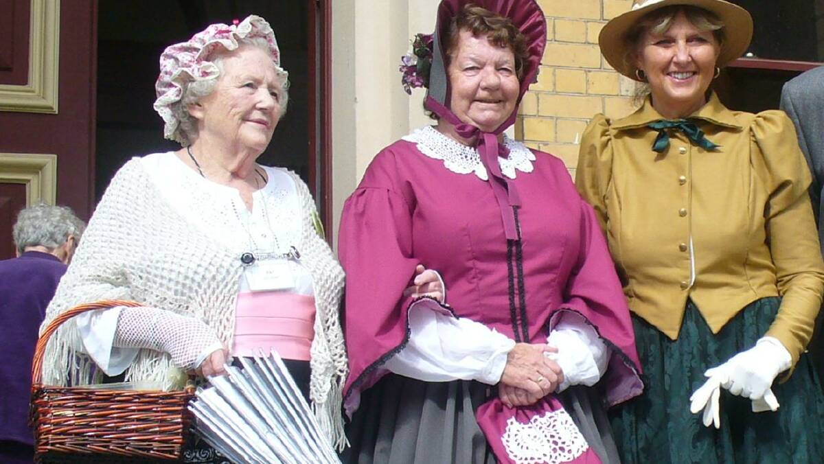 
TIMELY: Goulburn Mulwaree U3A secretary Pat Spilsbury, Lynne Mortimer and Cr Carol James dressed up in period costume at last year’s Goulburn’s 151st birthday and Heritage Parade. They are standing outside the Goulburn Court House. Photo: Celebrate Goulburn Group.
