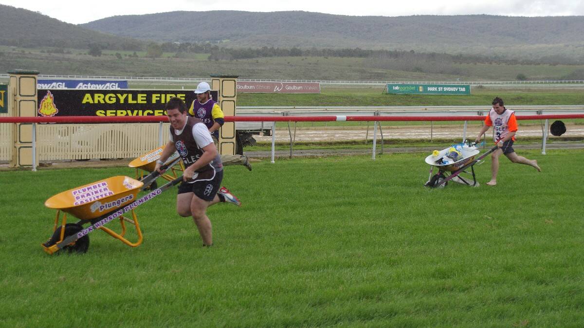 Tradies and Ladies race day action | Photos: Darryl Fernance