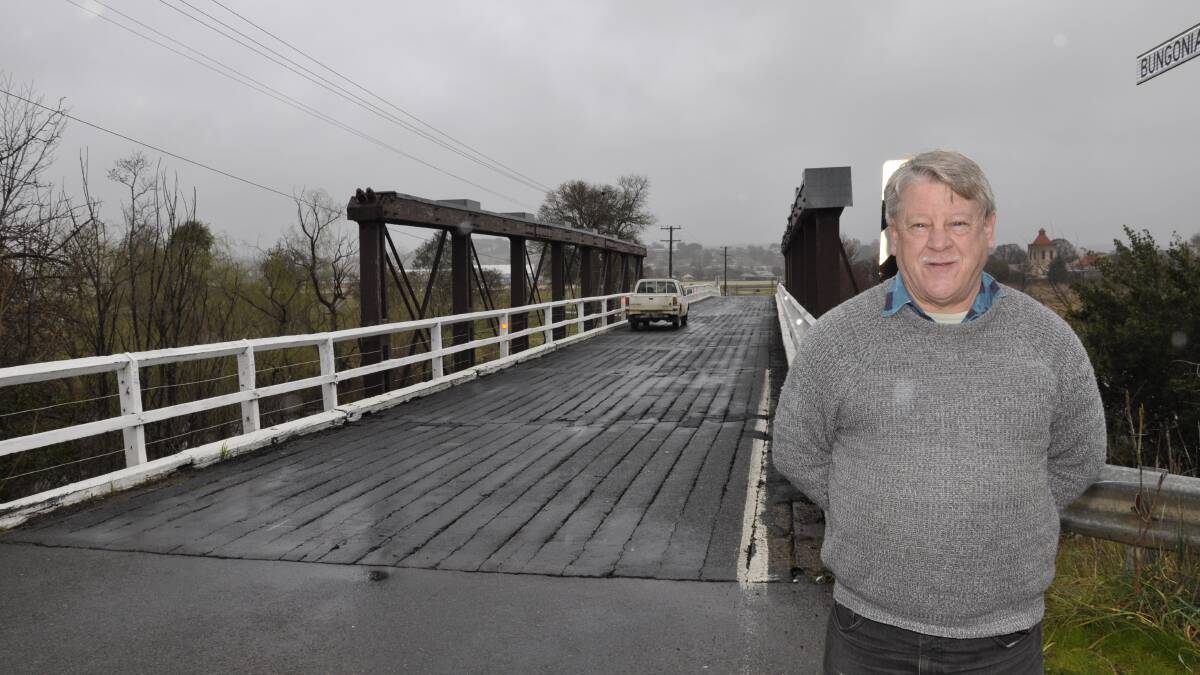 BRIDGE DILEMMA: Goulburn man John Proctor has some reservations about Council’s suggested new design for Lansdowne Bridge’s replacement. He’s concerned about possible traffic conflict at a Tintersection proposed to be created at Forbes St.