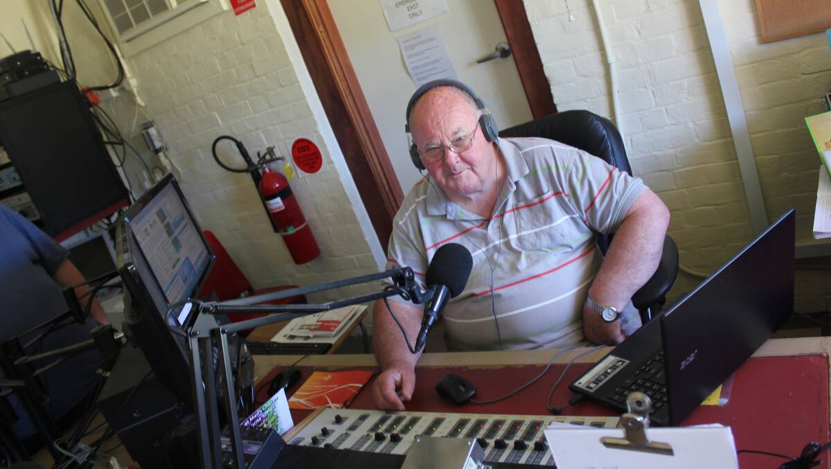 MAKING WAVES: Jeff Dunn will host Goulburn Community Radio’s first national broadcast on Saturday morning.