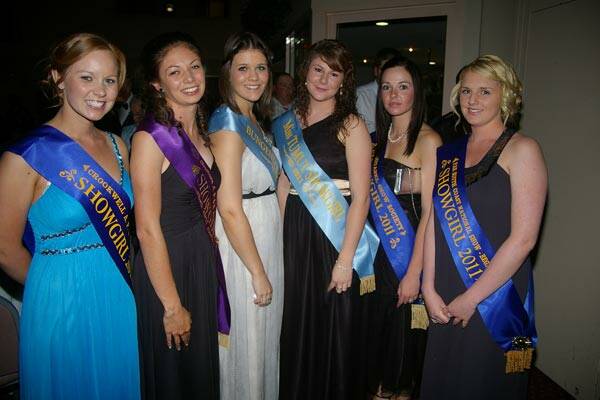 Crookwell Showgirl Stephanie Picker and Goulburn’s Showgirl Emma Friend, Ellie Windsor from Bungendore and Amelia Thomson from Tumut, Jaimie Henderson from Nimmitabel and Jacinta Day from Bega.