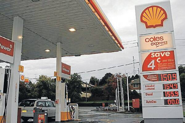 SELECTIVE: Woolworths’ Caltex and Shell’s Coles Express are supplying E10 and premium unleaded to customers, not regular unleaded. Some motorists are not happy but the majors say they’re hamstrung by government law.  