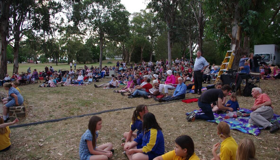 Carols in Victoria Park 2012. Photos DARRYL FERNANCE