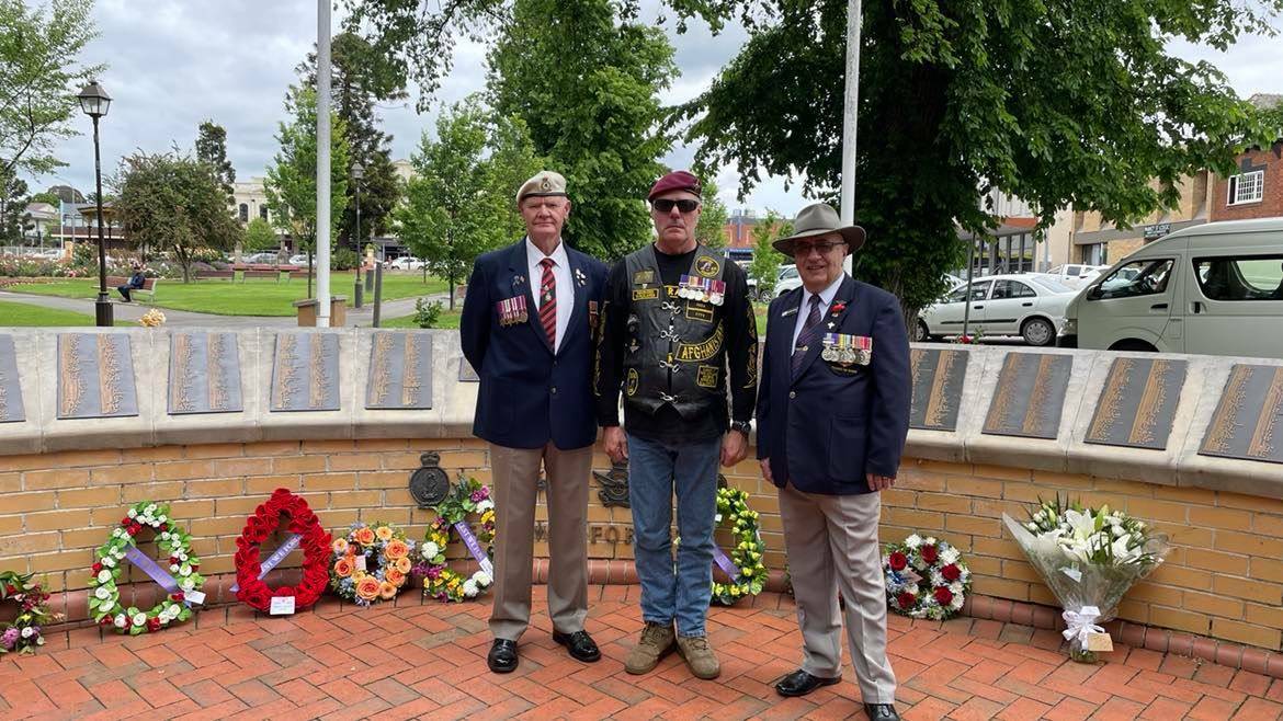 Alex Oliver, Tim Holmes and Goulburn RSL Sub-branch president Malcolm Ritchie. Picture: Burney Wong
