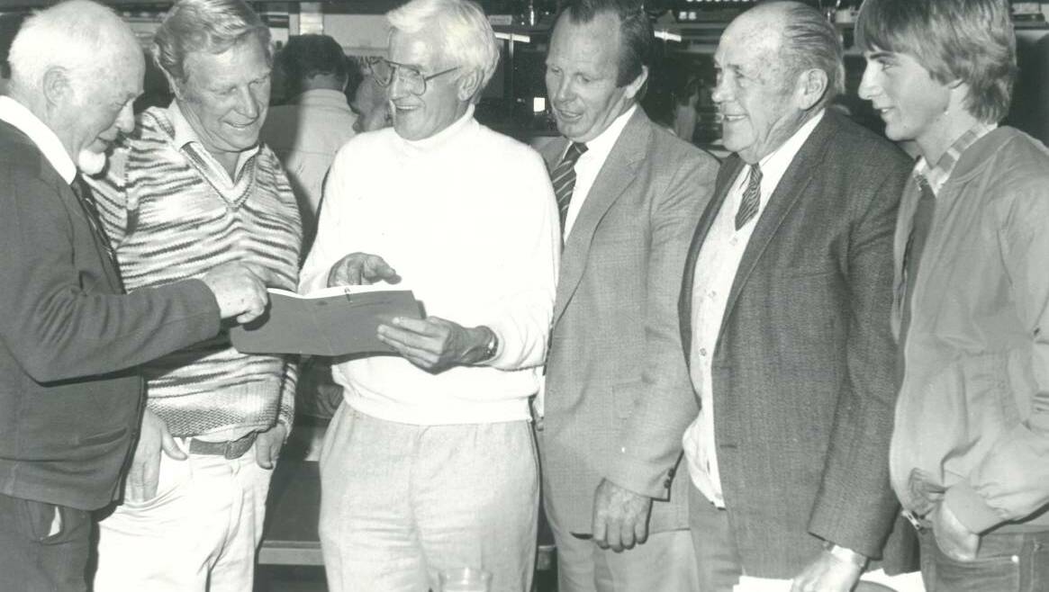  NEGOTIATOR: Laurie Sadlier (third left) was regarded as a great advocate for the former Mulwaree Shire Council of which he was president. In this 1987 photo he's pictured at a Taralga ratepayers meeting with Tom Jones of Towrang, the late Bernard Quigley, Mulwaree Shire councillor Terry Hayes, Ron Sarina (Taralga) and Chris Groves (Middle Arm). Photo: Goulburn Post.