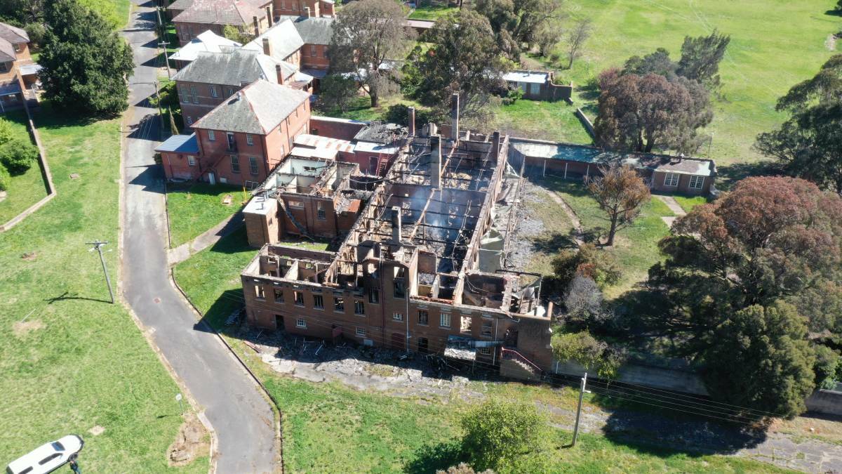 DESTROYED: The former female ward 15 at the historic Kenmore Hospital complex was gutted by fire on Saturday afternoon, as drone footage revealed. Photo: NSW Fire and Rescue.