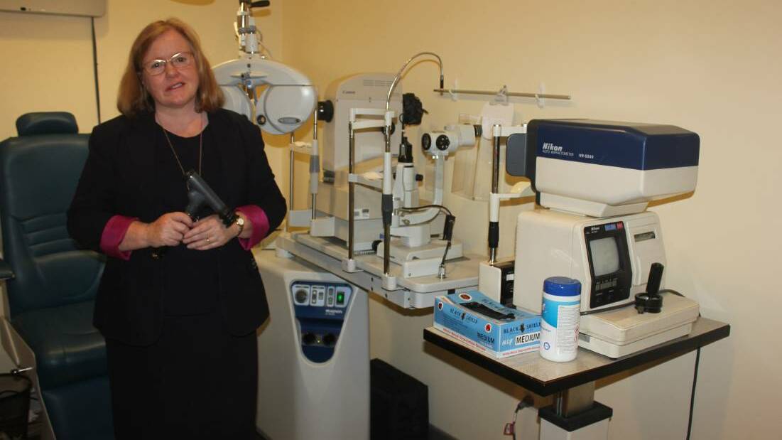  Goulburn Specsavers optometrist Bernadette Moran. Photo: Burney Wong.
