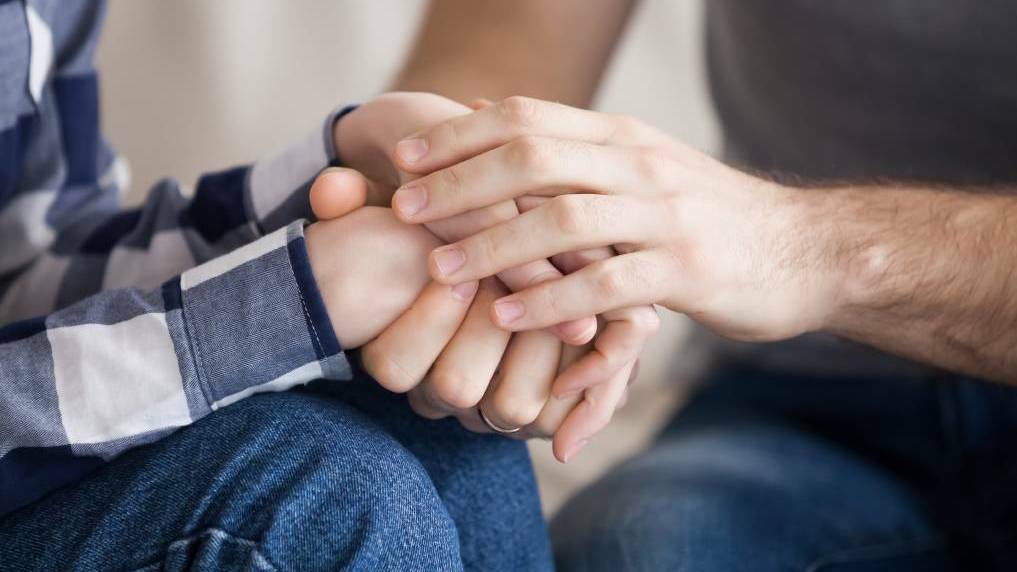 Hundreds of thousands of Australians have reached out for help to Lifeline and other mental health services and got the help they needed when they needed it and stopped short of suicide. Photo: file