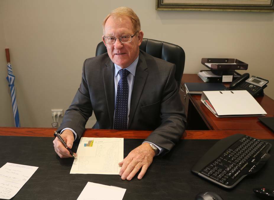 Mayor Bob Kirk has written to the ACT chief minister. Photo: File
