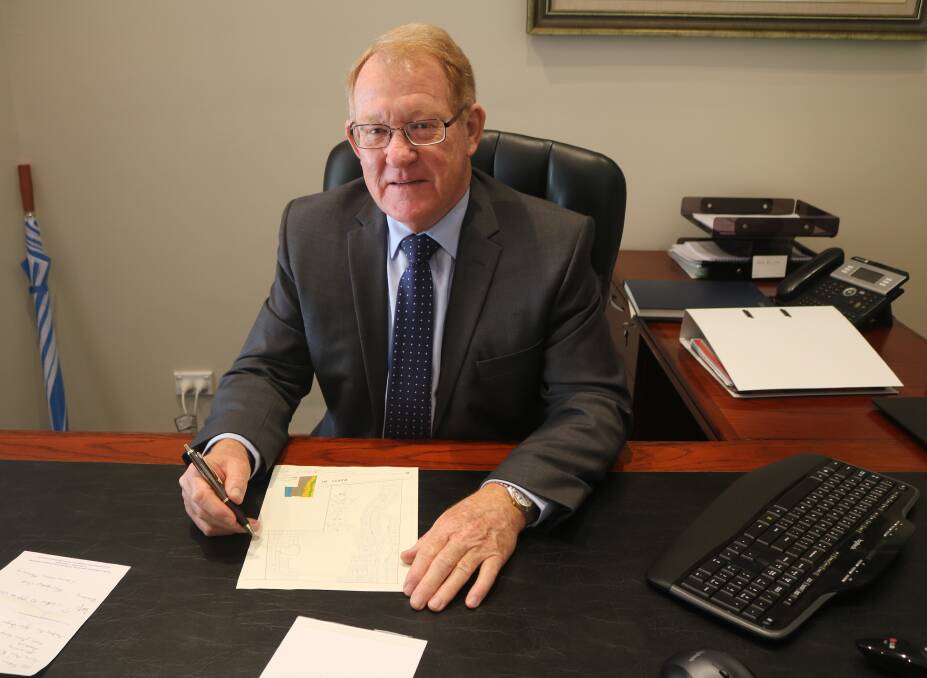 ANOTHER GO: Mayor Bob Kirk will again put up his hand for the top job at Tuesday night's elections. Photo supplied.