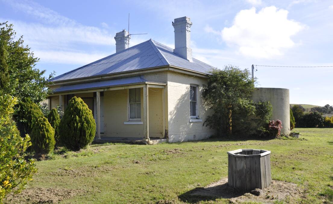 The Tarago Progress Association wants the former station master's residence 'cleaned up' and returned to the community for public use. A family was moved out of the lead contaminated cottage. Picture by Louise Thrower.