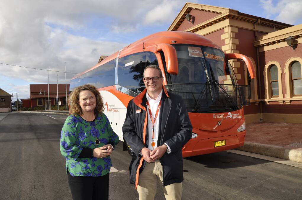 HOP ON THE BUS: Goulburn MP Wendy Tuckerman joined NSW TrainLink chief executive Pete Allaway at the railway station on Monday to promote the Goulburn to Canberra daily bus service. Photo: Louise Thrower.