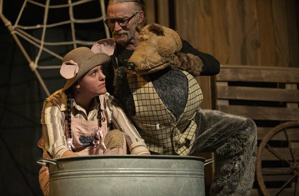 Keisha McMahon plays the lead role of Wilbur while Martin Sanders gives his usual polished performance as Templeton. Picture by Peter Oliver Imagery. 