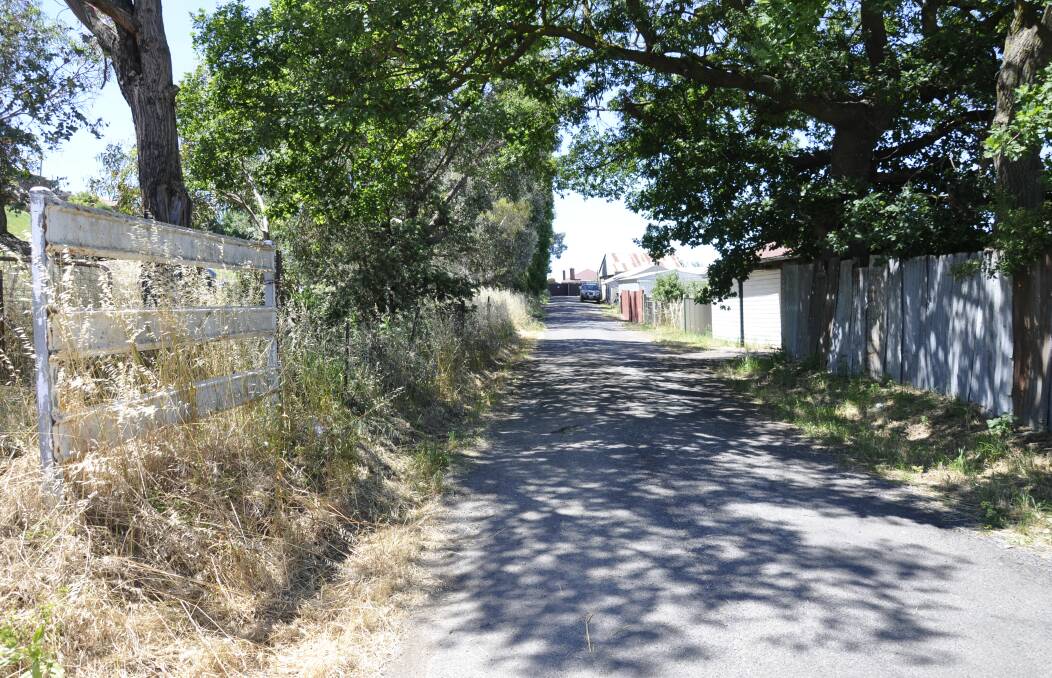 Southern Sloane Street residents use a laneway for parking and access. Some have raised concerns about water impact and continued access, given the subdivision. The developer says only one lot owner will utilise the lane. 