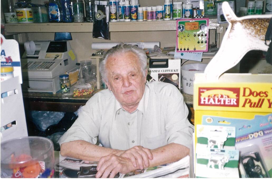 Tom Elliott was the welcoming face at the couple's pet store in Auburn Street, which they ran for 32 years. Photo supplied.
