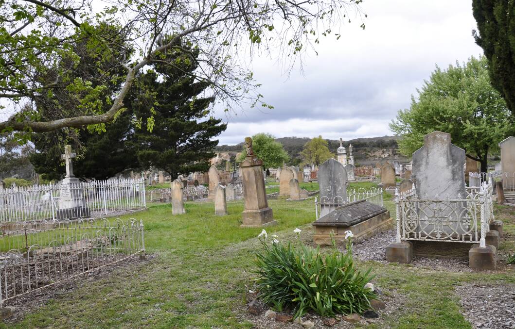 Saint Saviour's cemetery contains many unmarked graves, according to Goulburn historian, Linda Cooper.