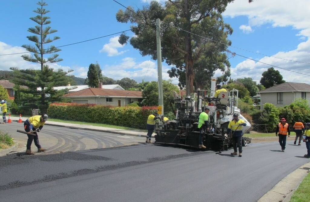 INNOVATIVE: The recycled 'Reconophalt' material will be used in place of asphalt to reseal McDermott Drive at the end of this month. Photo supplied.