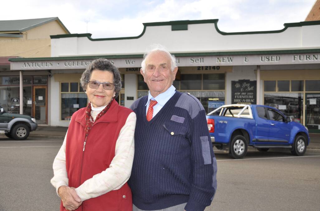 Tony and Adriana Lamarra have thrived on forming strong friendships at their Verner Street business. They're transferring the licence to a former factory at Bradfordville.