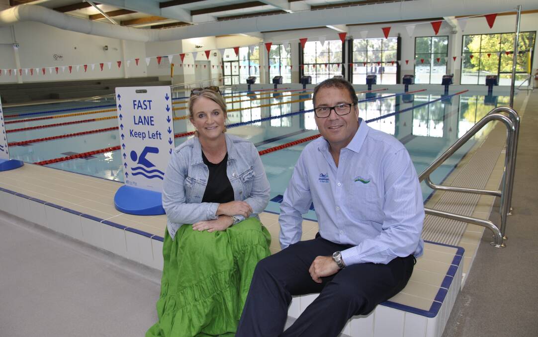 Goulburn Amateur Swimming Club vice-president Angela Remington and Aqautic Centre manager Gary Lord were thrilled with the new facility.