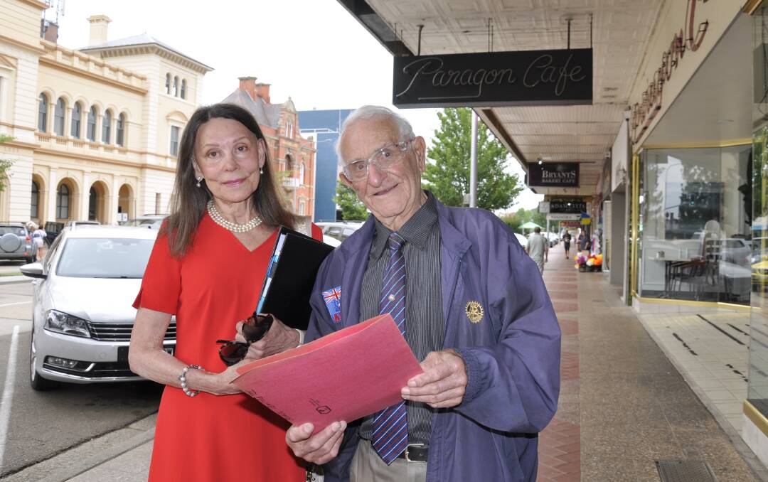 Goulburn Ratepayers Action Group member Hannelie Whitehead and Tony Lamarra in December, 2023 as they voiced their concerns about a proposed rate rise. Picture by Louise Thrower.