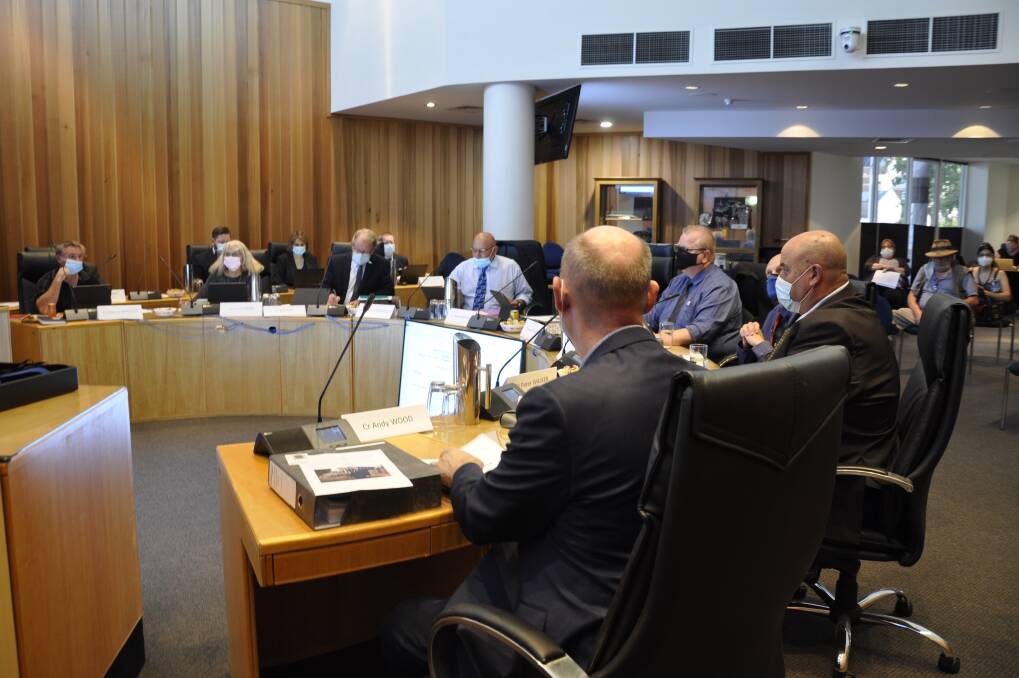 The newly elected council met for the first time on Tuesday night tot elect the mayor. Photo: Louise Thrower.