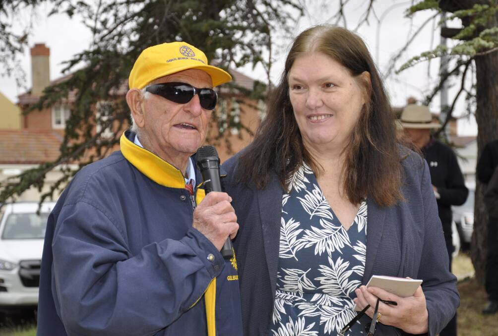 Former Goulburn city mayor, Tony Lamarra spoke at Saturday's rates rally, organised by accountant, Nina Dillon. Picture supplied.