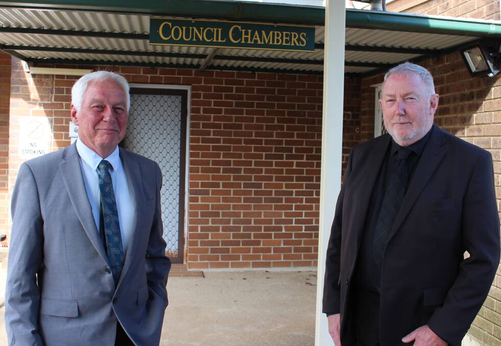 Former Upper Lachlan Shire Mayor John Stafford, pictured here in 2020 with then deputy mayor John Searle, resigned from the council last week. A countback election will be held to decide his replacement.