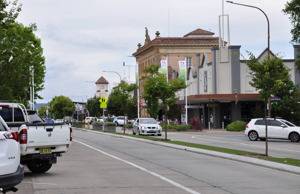 SLOW DOWN: A 40km/h speed limit will be introduced in Auburn Street in the first week of February but the move is again dividing public opinion. Photo: Louise Thrower.
