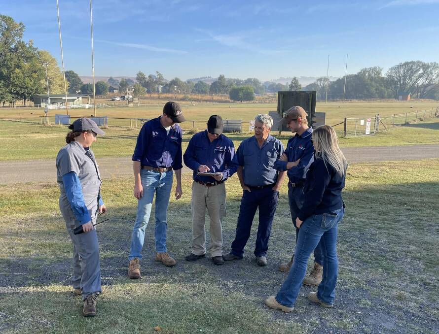 Southeastern Local Land Service personnel set up a base with Department of Primary Industries representatives at the Taralga Showground after the fire started. It has since been demobilised. Picture by Noelene Cosgrove.