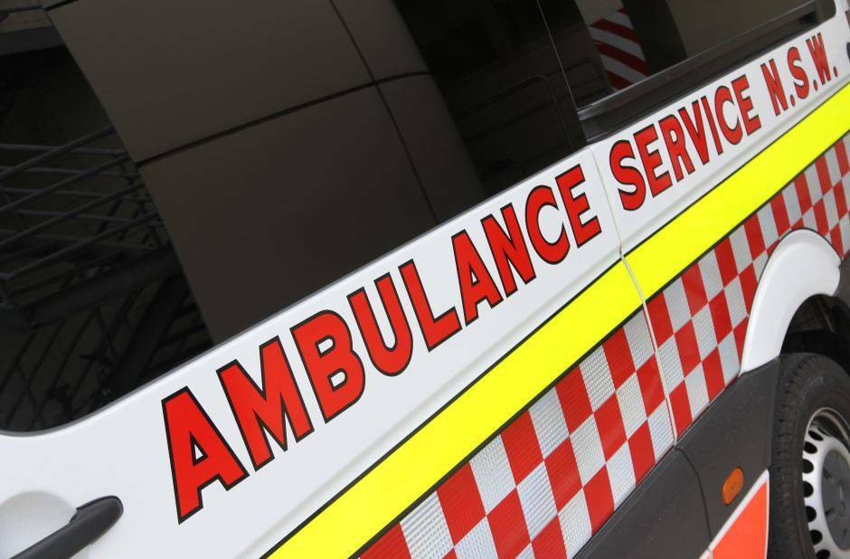 Woman sustains injury in Kialla Road crash