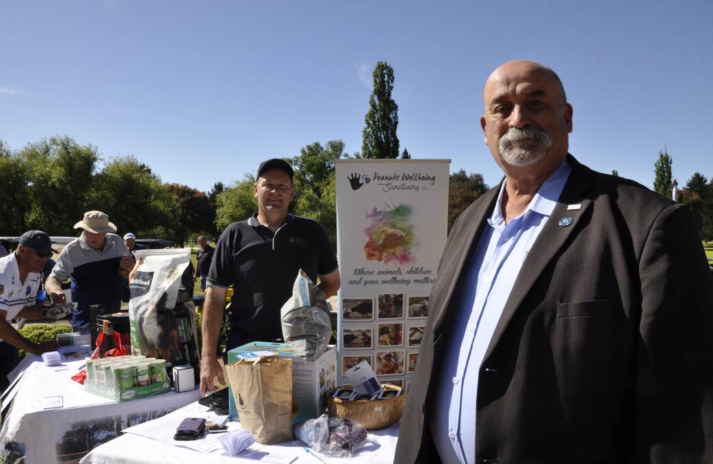 Mayor Peter Walker at the 2022 charity golf day with Michael Still, representing one of the recipients, Peanuts Wellbeing Sanctuary. Picture by Louise Thrower. 