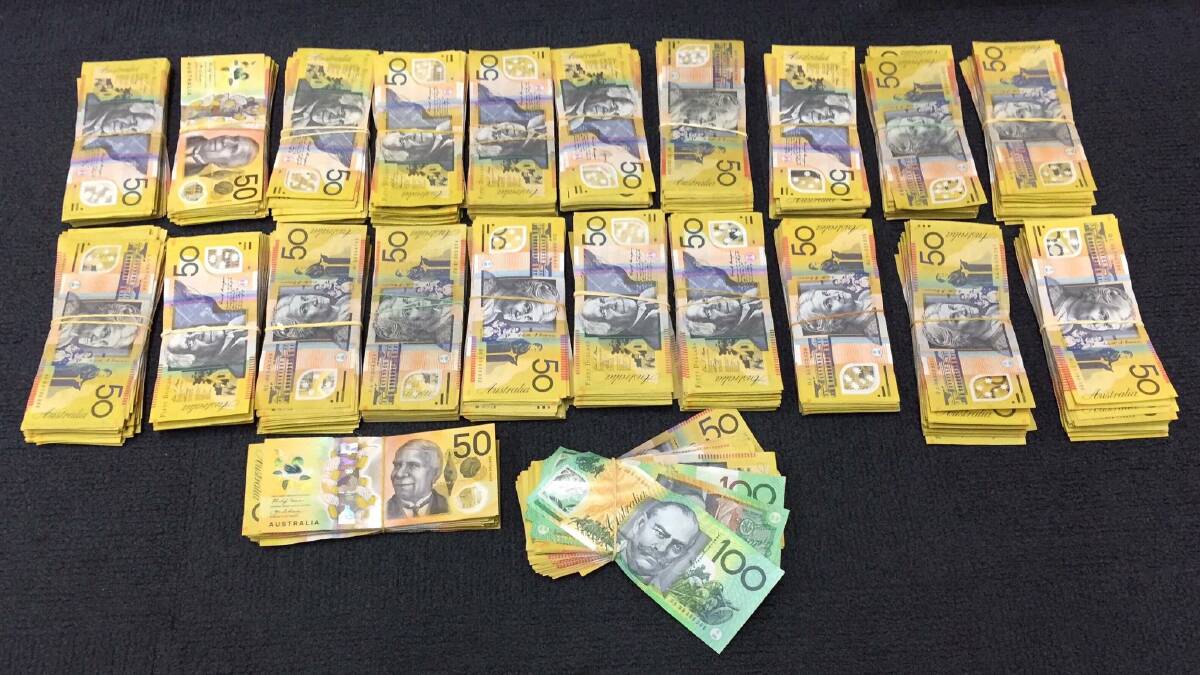 Large amount of cash, drugs allegedly seized from car
