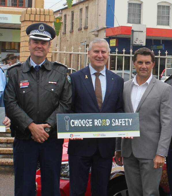 VISIT: Hume Inspector John Klepczarek, Deputy PM Michael McCormack and Australian Road Safety Foundation founder and CEO Russell White.