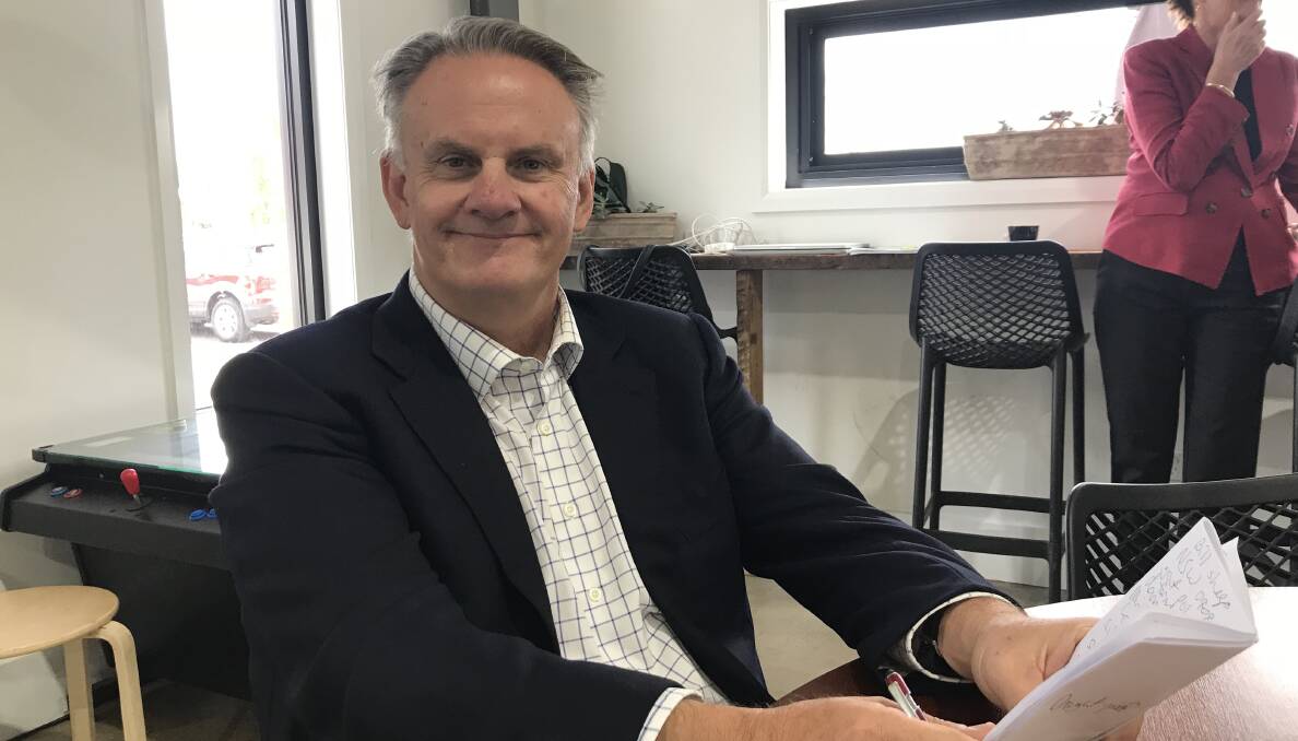 LATHAM IN TOWN: NSW One Nation leader Mark Latham visited Goulburn on Friday, as part of a tour to rural and regional areas. 


