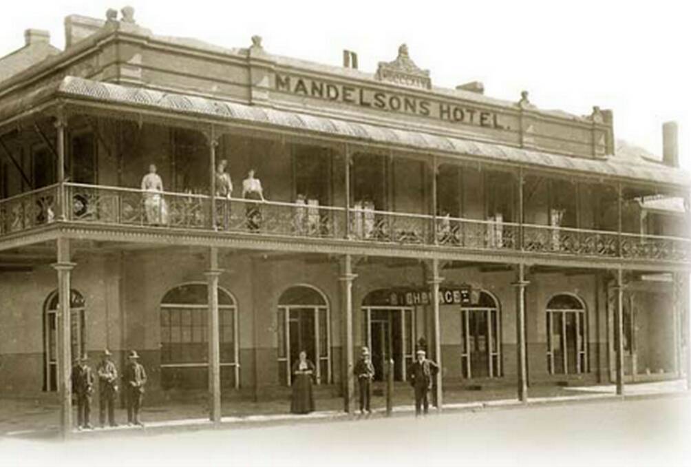 Mandelsons Hotel in the 1890s. Image courtesy of Mandelsons of Goulburn. 