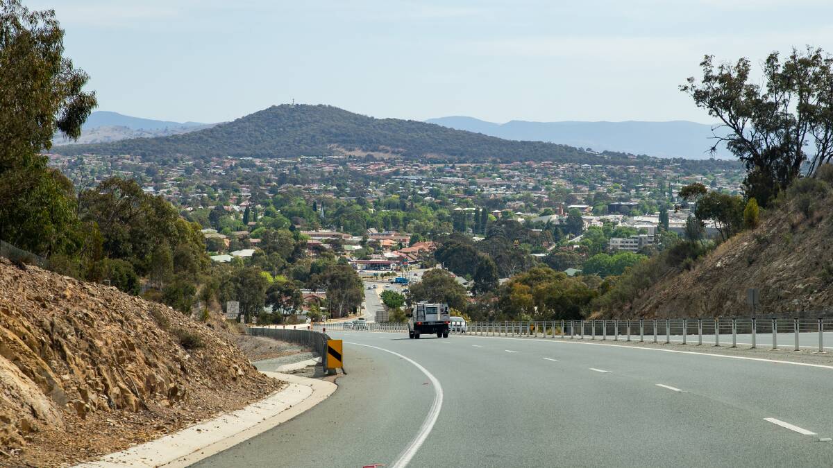 Parts of the Kings Highway were closed due to the bushfires, but have now reopened. Picture: Sagi Biderman