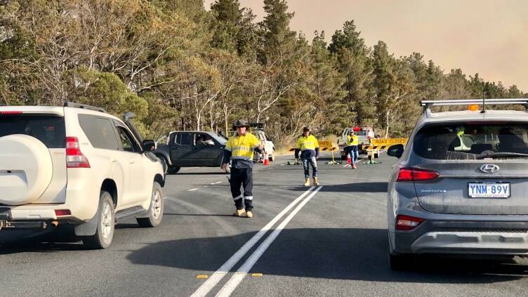 Road blocks on the Kings Highway on Thursday afternoon: Photo: Dion Georgopoulos.
