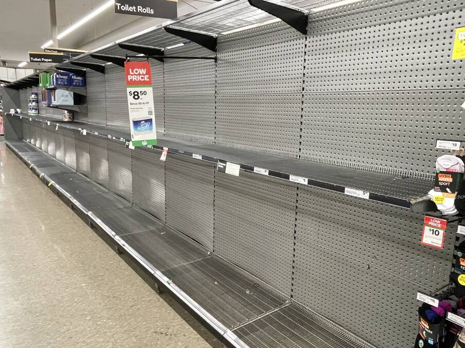 The toilet roll aisle at Goulburn Woolworths, reminiscent of lockdowns over the last two years. Photo: Burney Wong