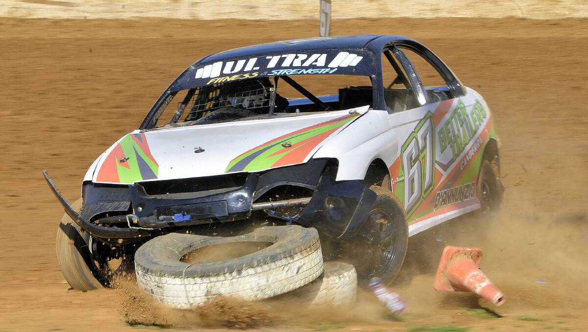 Back on track: The Goulburn Speedway enjoyed a hugely successful return to action for the first time since February. Photo: Maximum Action Photography.