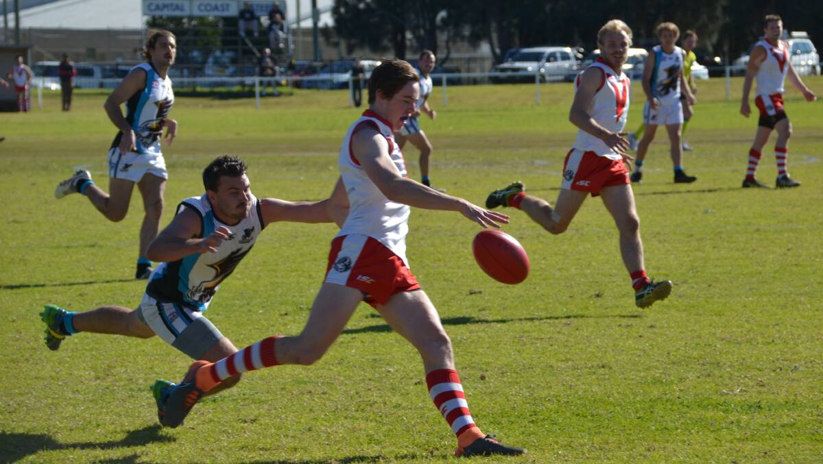 Dive for it: Goulburn's win over Batemans Bay on the weekend has set up a clash next week with the Molonglo Juggernauts in Goulburn. Photo: Joel Erickson. 