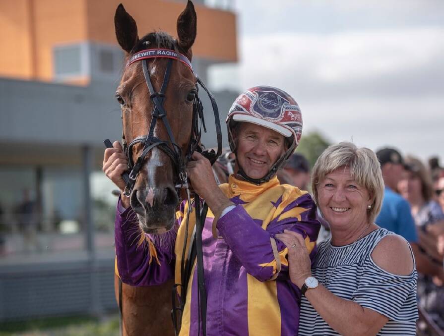 Grinning winners: Bernie Hewitt and his wife Cathy post race with Lets Katchmeifucan. Photo: Ashlea Brennan Photography. 